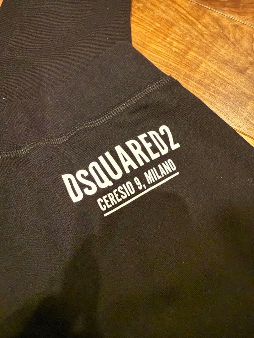 フォロワー様価格週末限定大幅値下げ！！dsquared2 スウェットパンツ