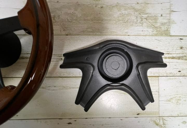 ナルディエリート、ウッド、36.5φ