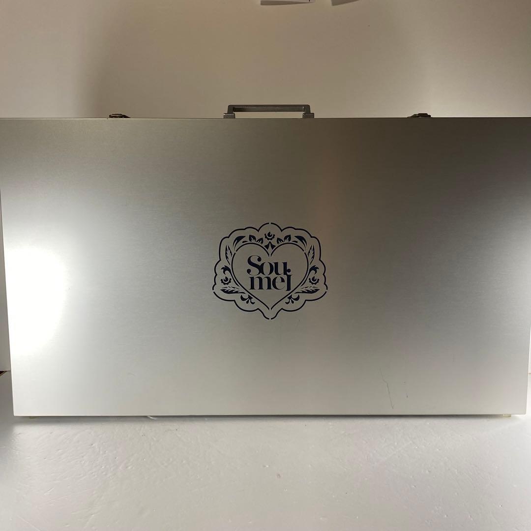 ソウメイ　アタッシュケース　ル　セクストゥール　レッド　ブラック　シルバー