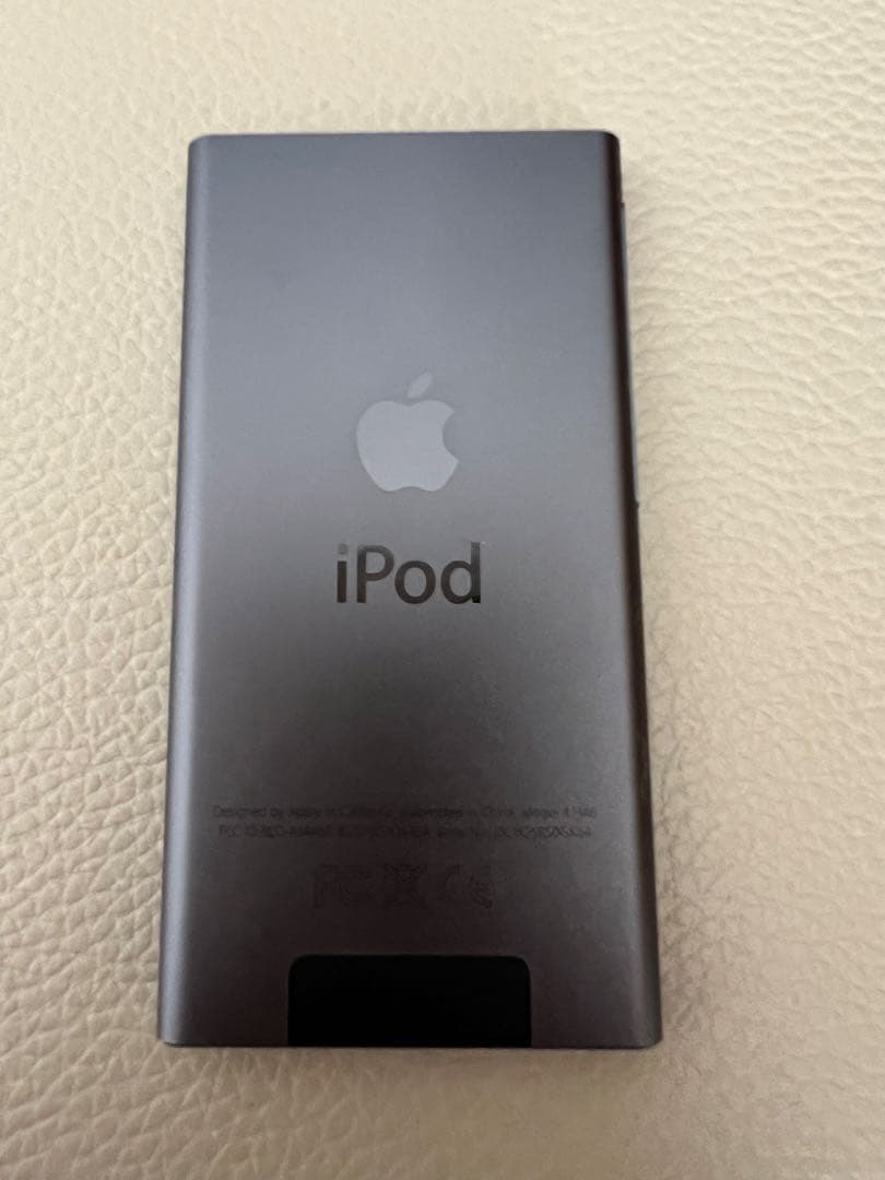 Apple iPod nano 動作確認済みOK ケース付き