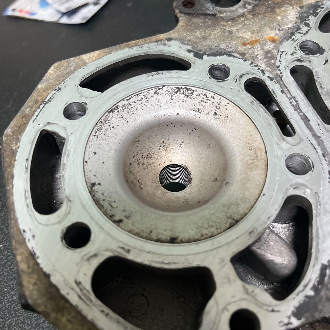 RZ350R シリンダーヘッド