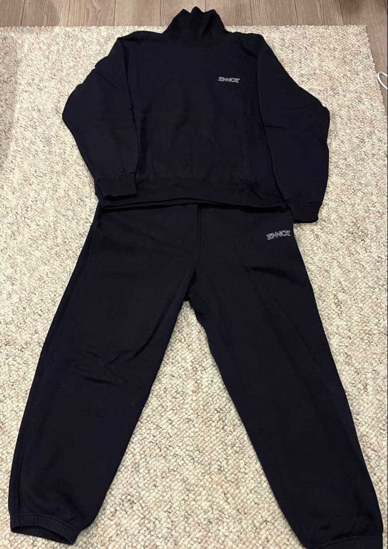 トップス ELECTRIC LOGO TURTLENECK SWEAT