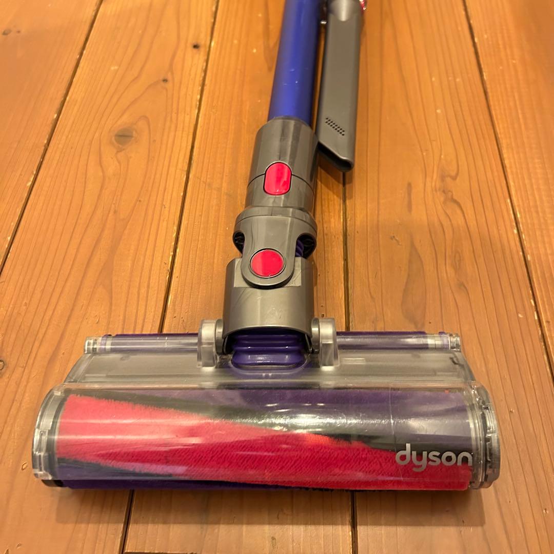 Dyson v11 fluffy 純正スタンド付き 美品