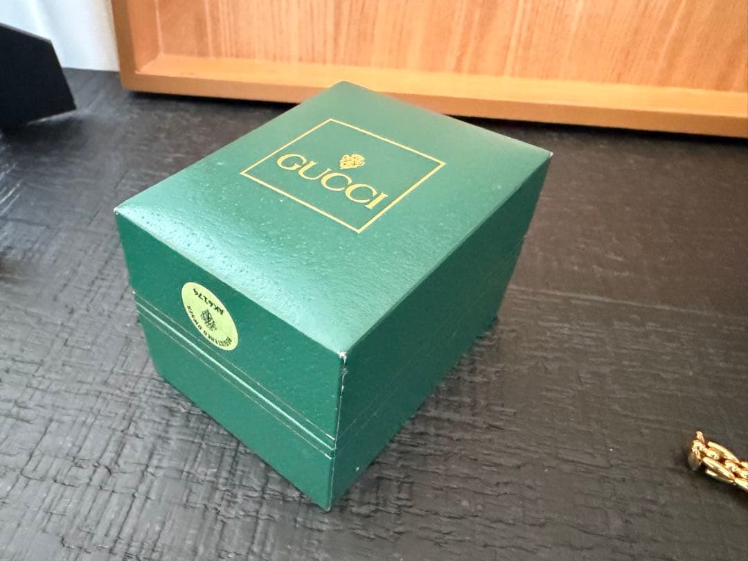 Gucci グッチ　 チェンジベゼル　腕時計　稼動品