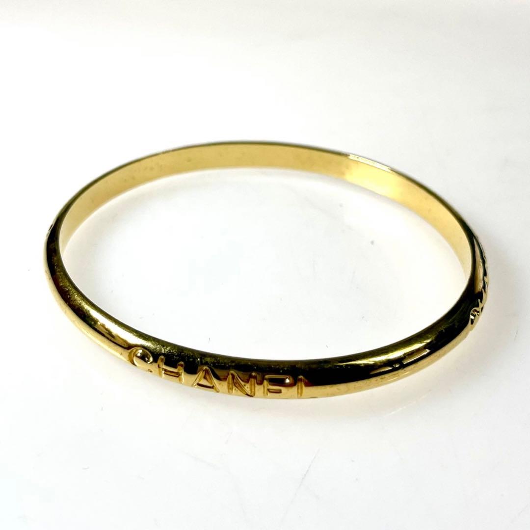 シャネル ロゴ　バングル　ブレスレット a349