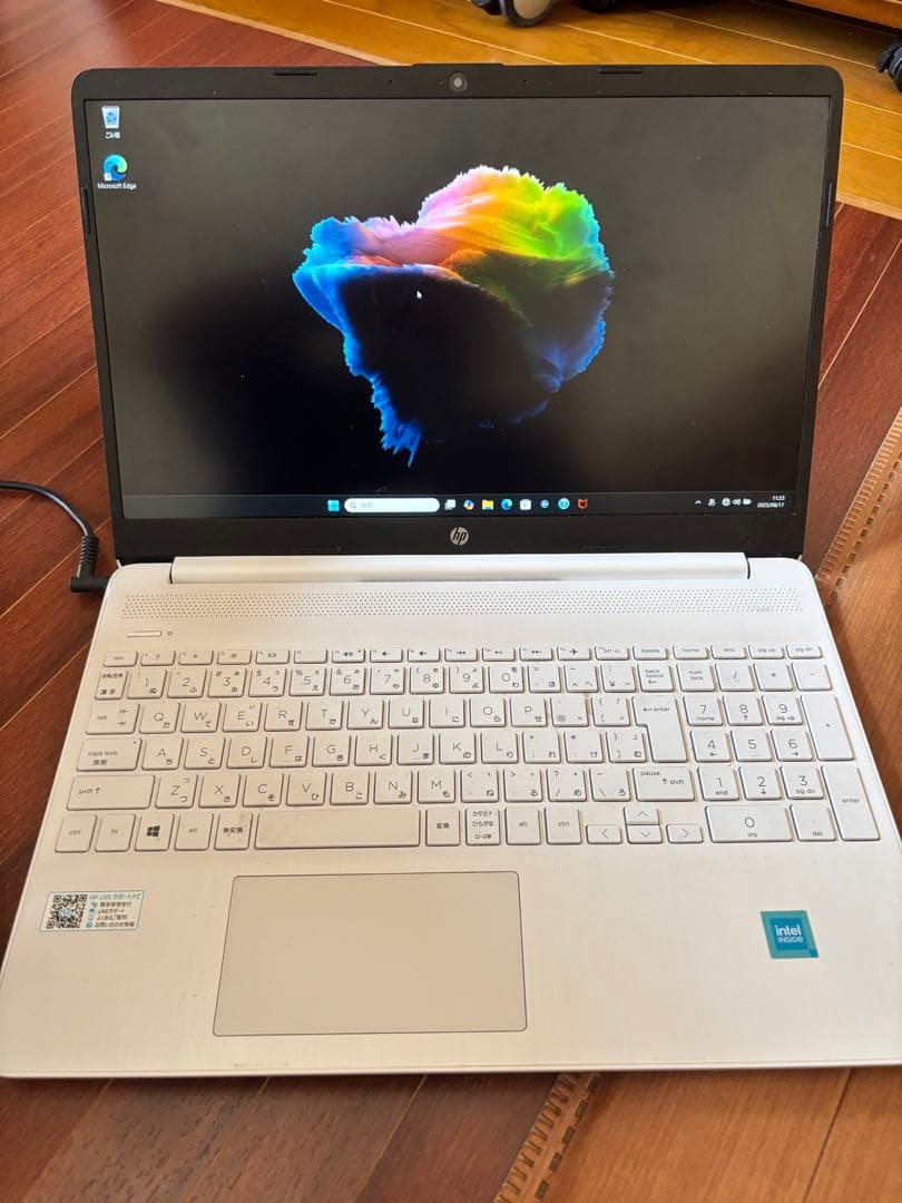 HP Pavilion ホワイトノートPC Intel