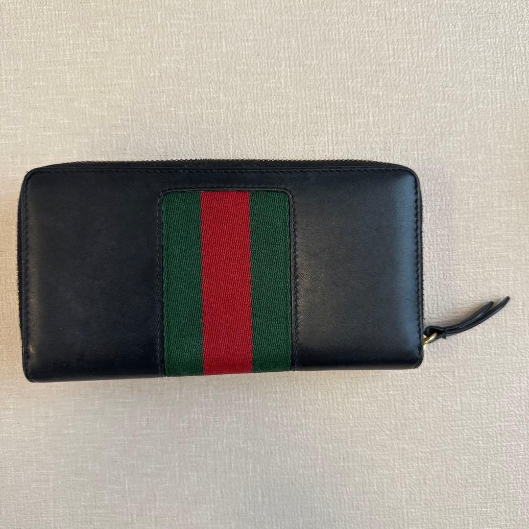 GUCCI 長財布 金具付き
