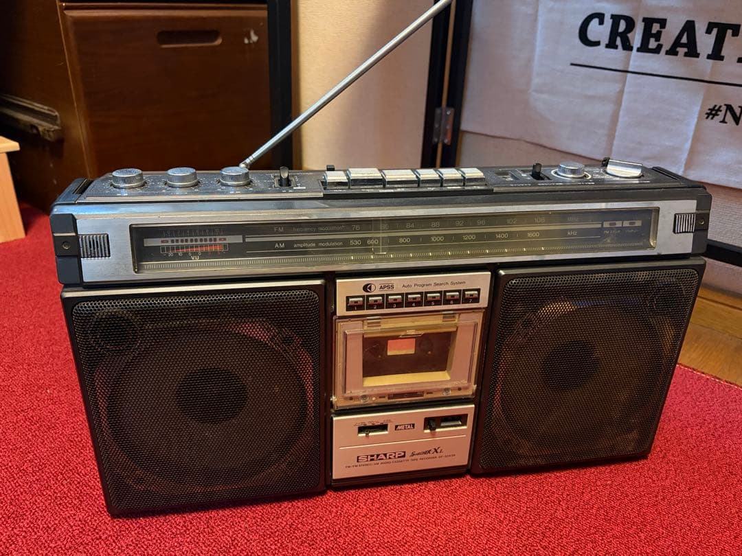 昭和レトロ　ラジカセ　　SHARP THE SEARCHER -XL