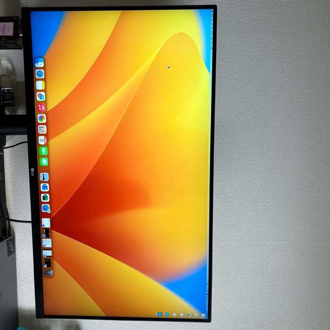 32un880-b純正アーム付き