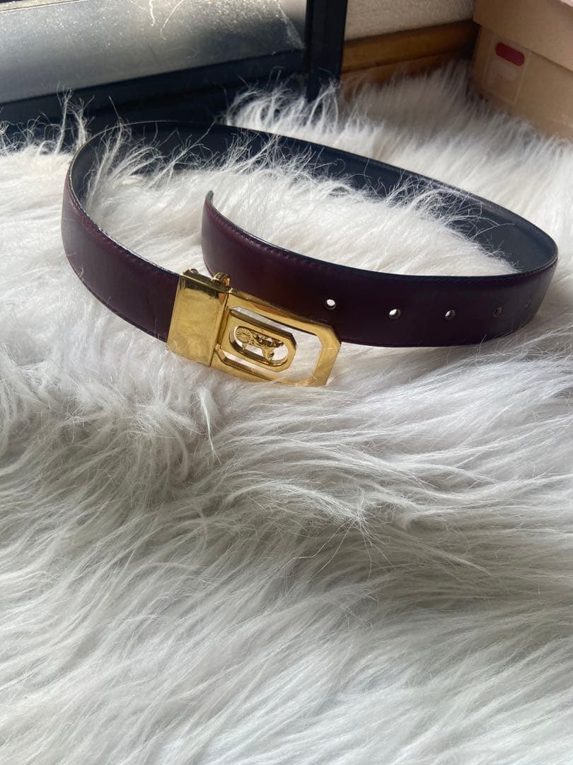 週末セールレア　美品 Celine ベルト馬車