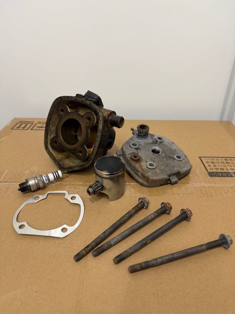 【森さま】YAMAHA AEROX50 純正 腰上一式 セット！JOG水冷化にも