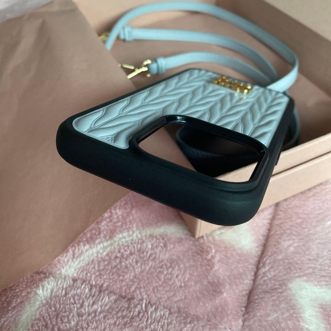 miumiu ミュウミュウ iPhoneケース iPhone15Pro