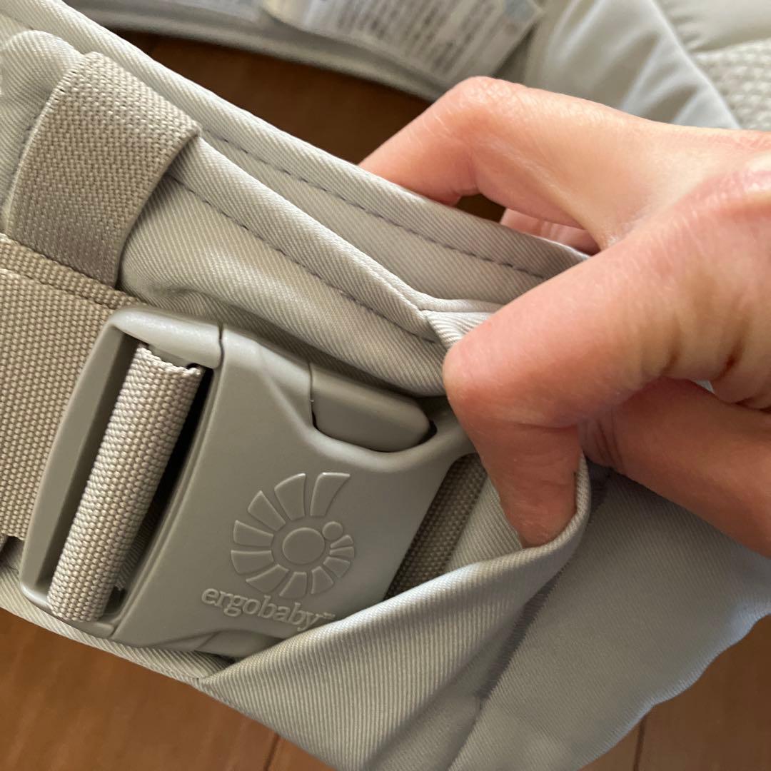 【送料込】エルゴベビー Liftヒップシート パールグレー