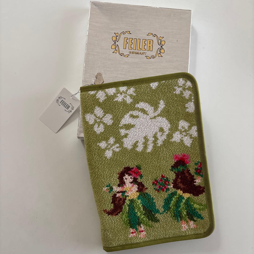 新品未使用　FEILER マナマナ　マルチケース　ライトグリーン　フラガール