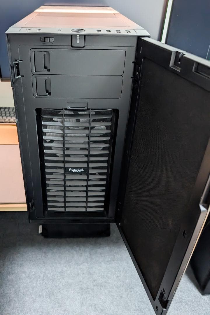 Fractal Design Define R5 PCケース