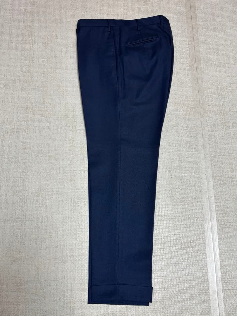 おまえてつじ様【美品・着用回数僅か】ボリオリ 3ピーススーツ春秋冬用