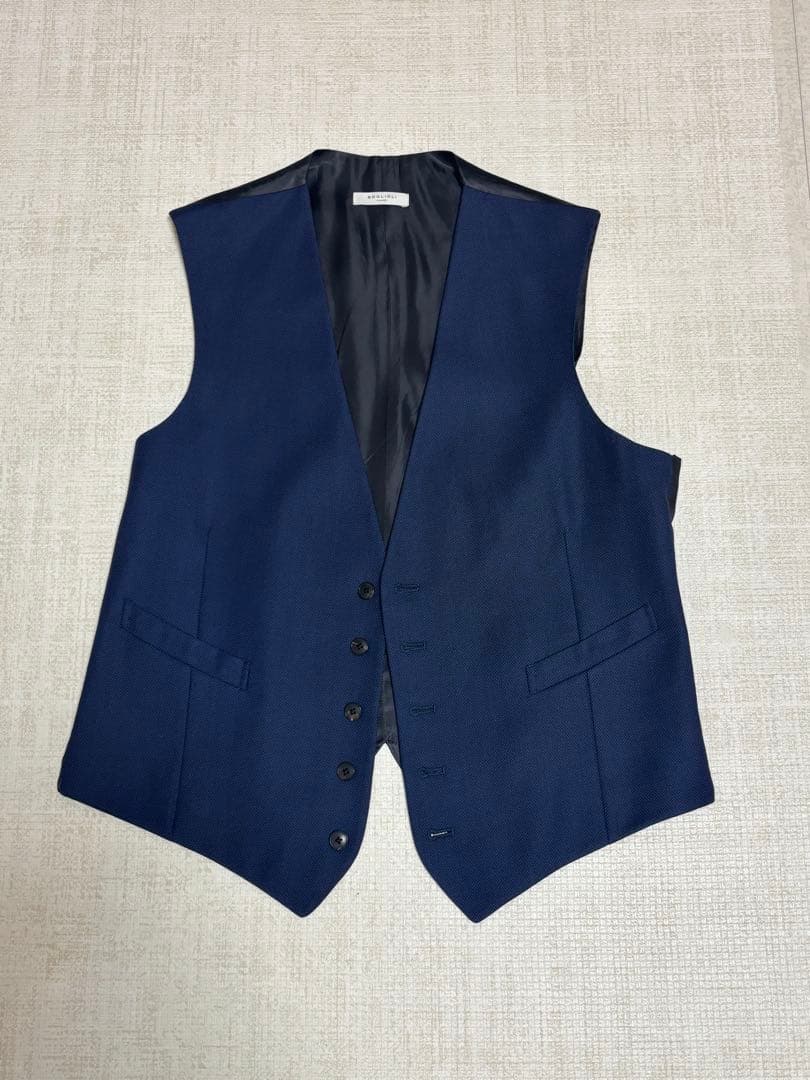 おまえてつじ様【美品・着用回数僅か】ボリオリ 3ピーススーツ春秋冬用