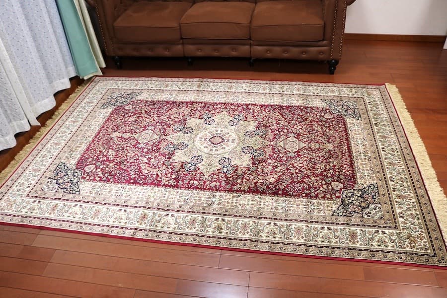 送料無料！ペルシャ柄絨毯 160×230 新品 ラグ カーペット 訳あり