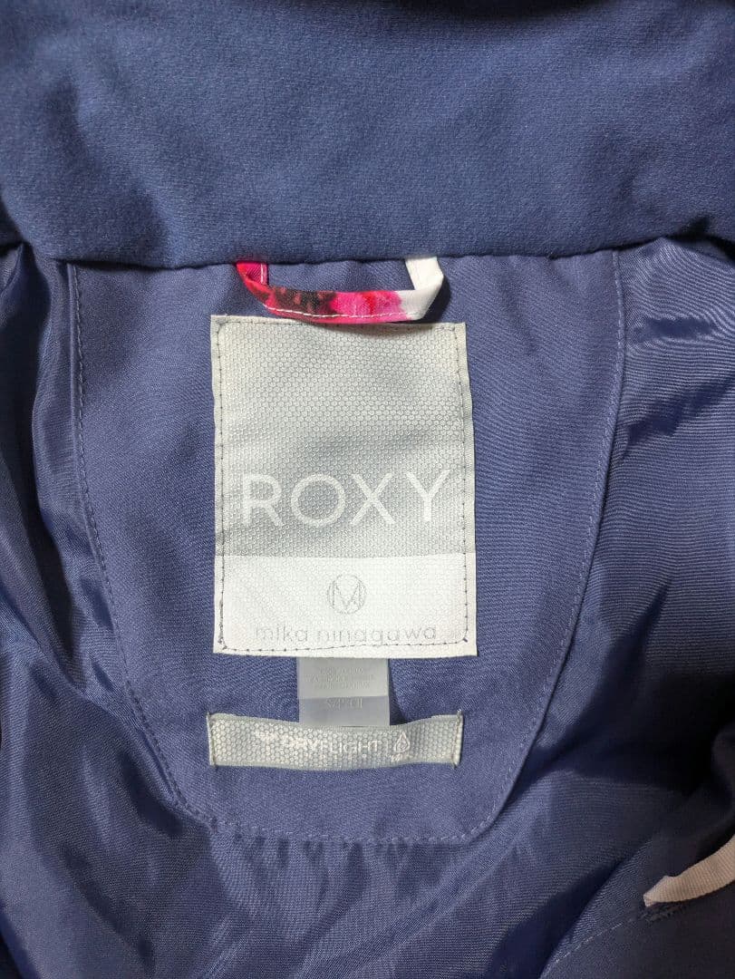 【りーたんさん専用】ROXY 花柄ジャケット mika niikawa