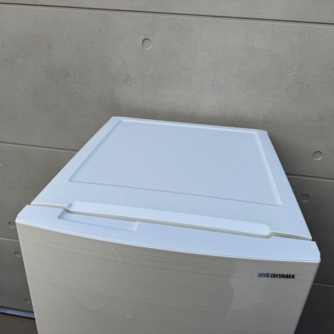 212⭐️2021年製★新品、未使用品★アイリス　冷蔵庫　ホワイト　一人暮らし