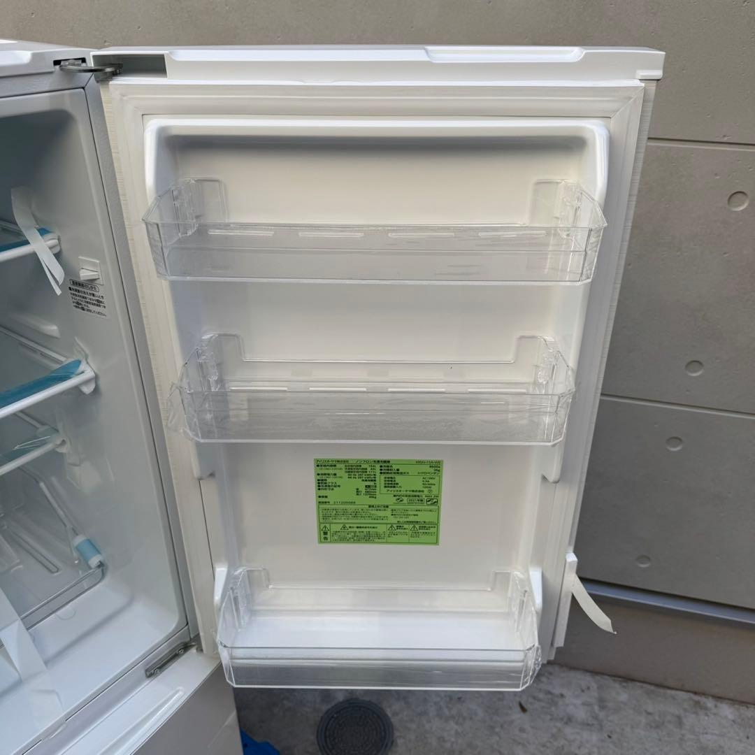 212⭐️2021年製★新品、未使用品★アイリス　冷蔵庫　ホワイト　一人暮らし