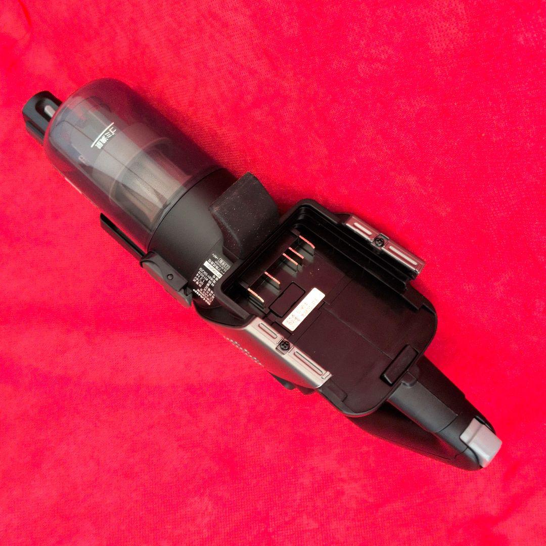 【未使用】シャープ スティッククリーナーRACTIVE Air EC-AR9-B