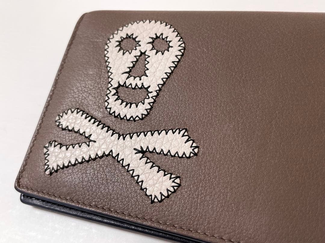 【希少！早い者勝ち！】LOEWE　ロング フラップ ウォレット スカル ブラウン