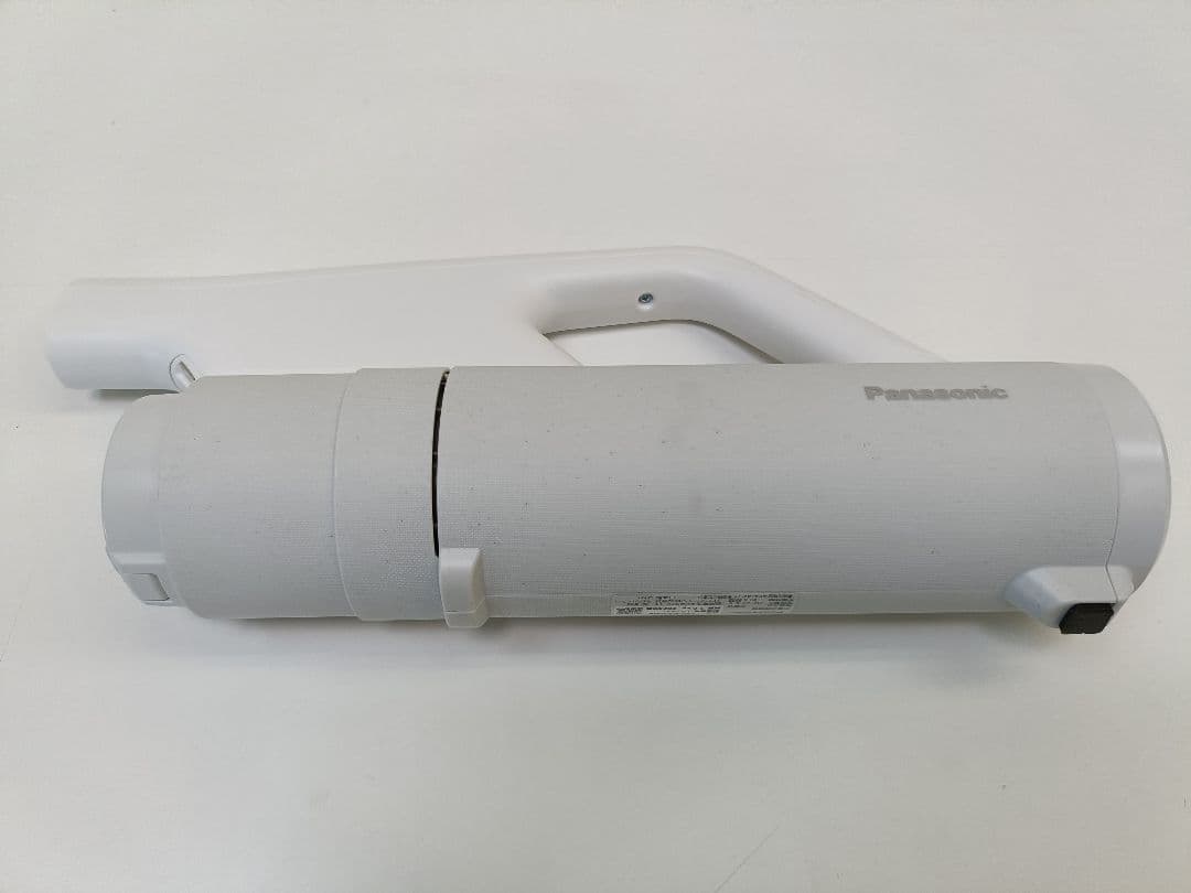 パナソニック クリーンドック MC-NX700K スティッククリーナー 24年製