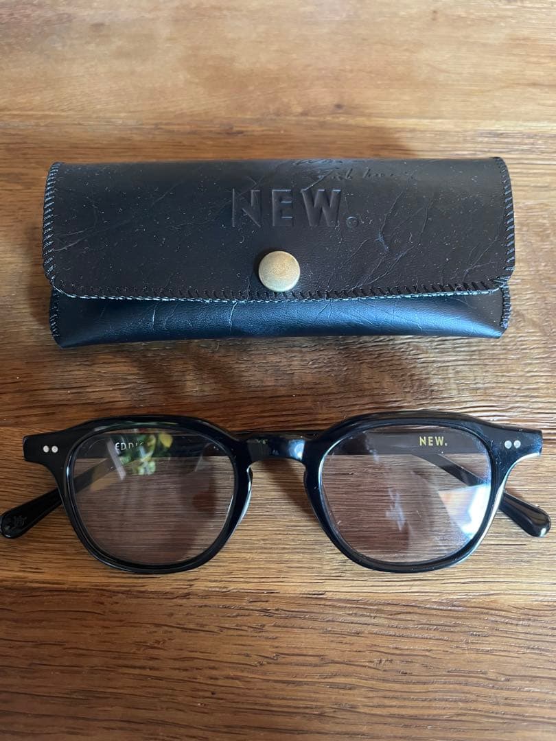 完売 NEW. EDDIE サングラス ブラック