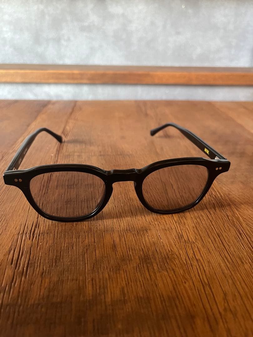 完売 NEW. EDDIE サングラス ブラック