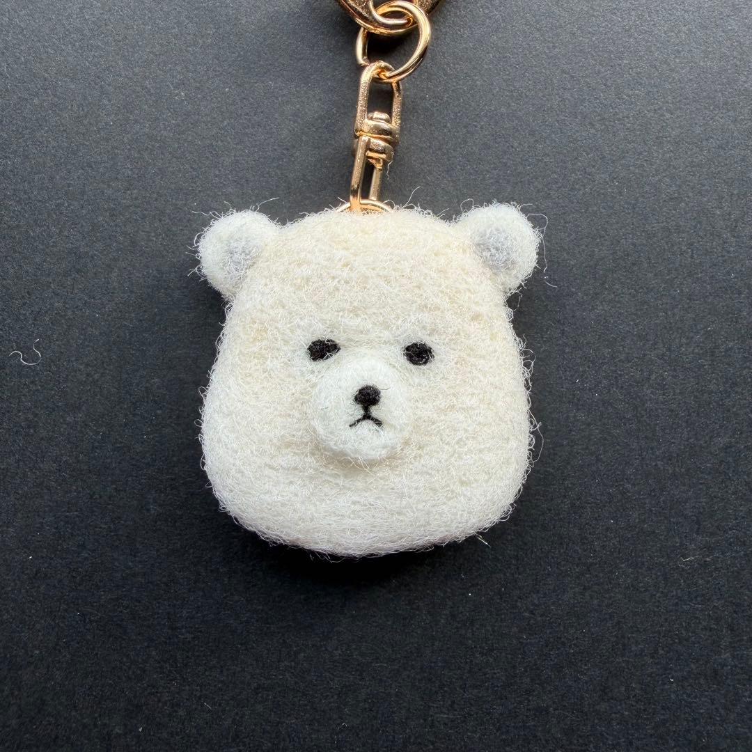 【☆Ted様☆】羊毛フェルトキーホルダー　しろくま　ハンドメイド