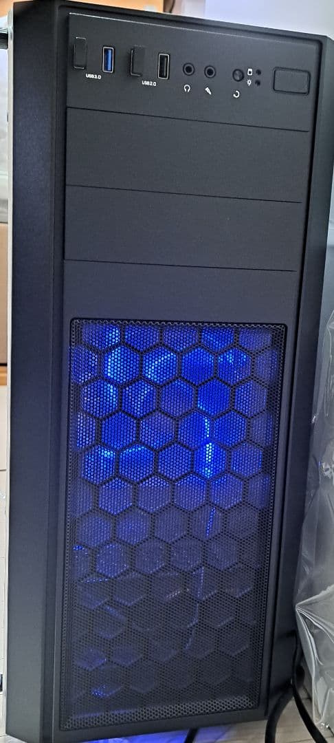 ゲーミングPC GTX1070 32GB SSD Win11 i5-7600K