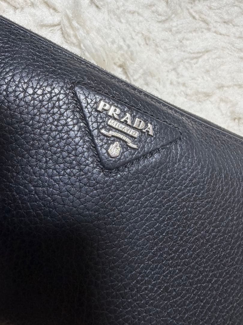 美品♡PRADA プラダ♡ヴィッテロダイノレザーラウンドファスナー長財布　正規品