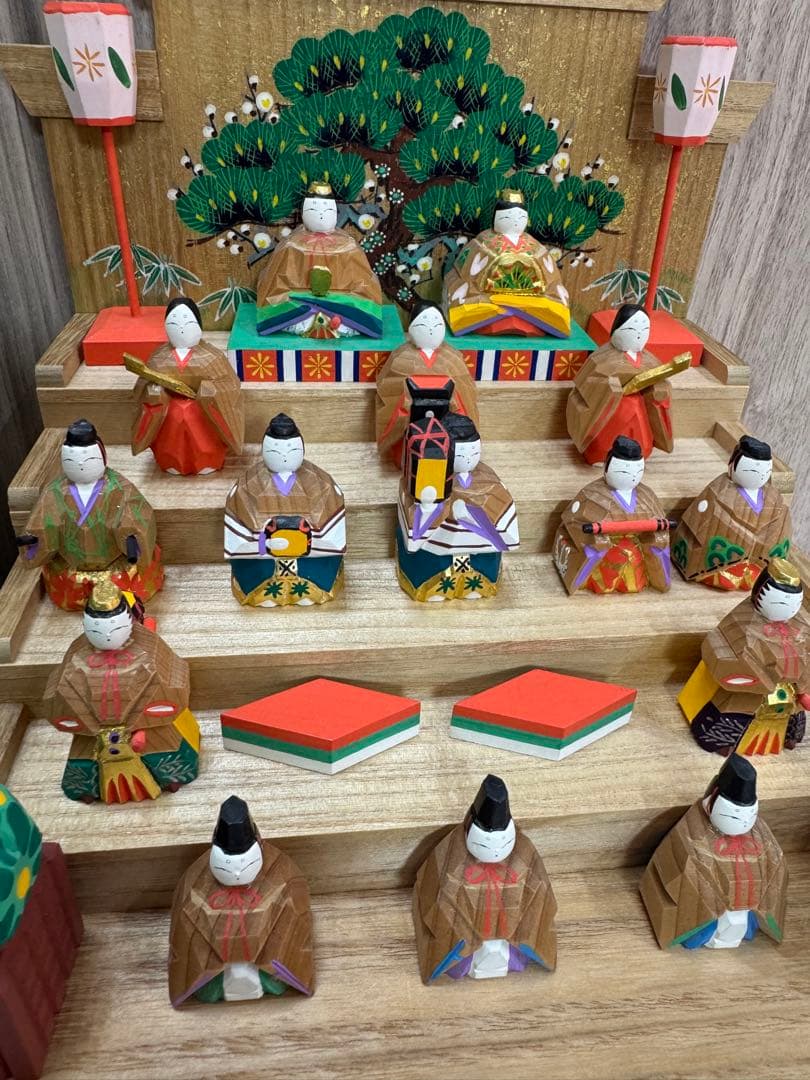 【美品】奈良 一刀彫 神泉刀　雛壇 五段雛人形 十五人揃　ヴィンテージ