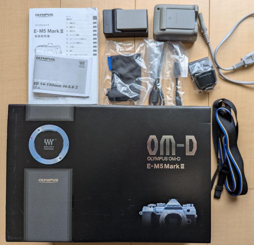 【美品】OLYMPUS OM-D E-M5 Mark III 本体　元箱付
