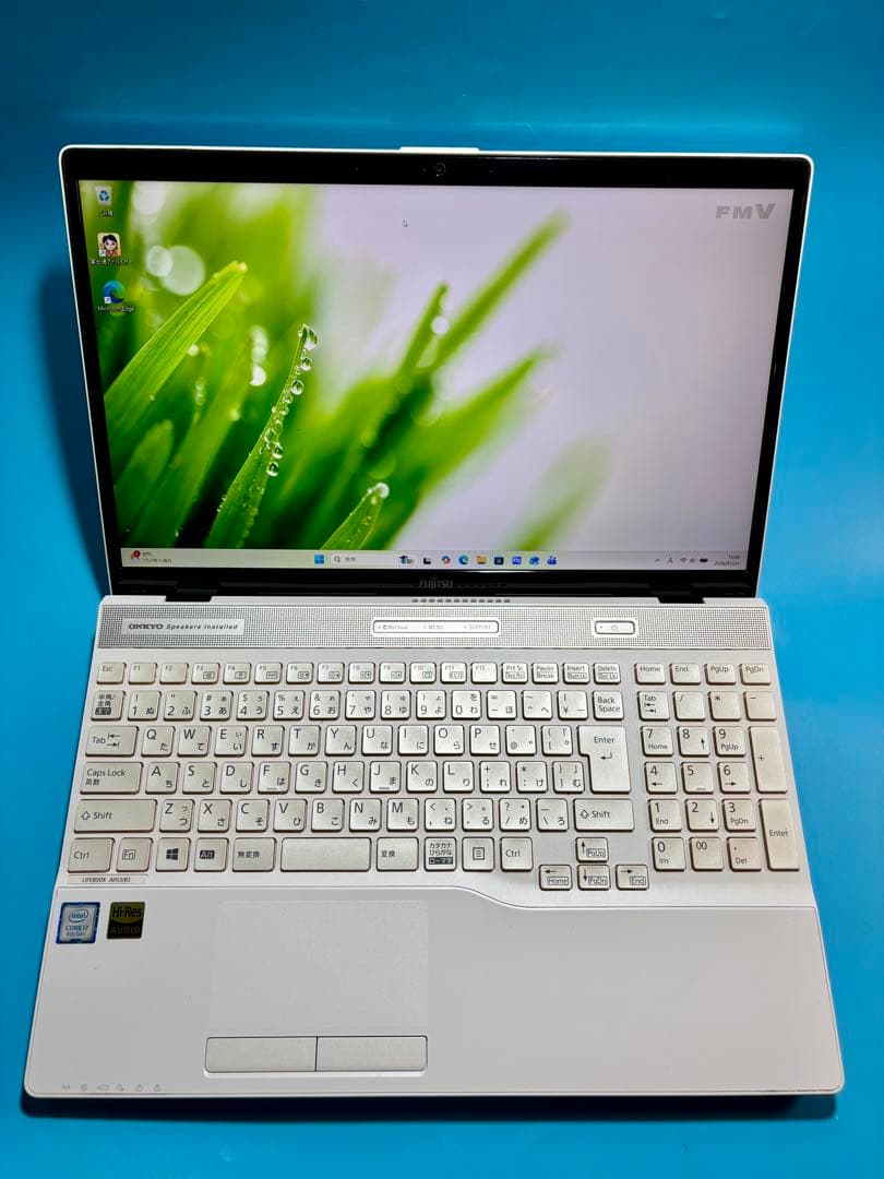 富士通 LIFEBOOK AH53/B3 i7 8550U 32GB 2TB