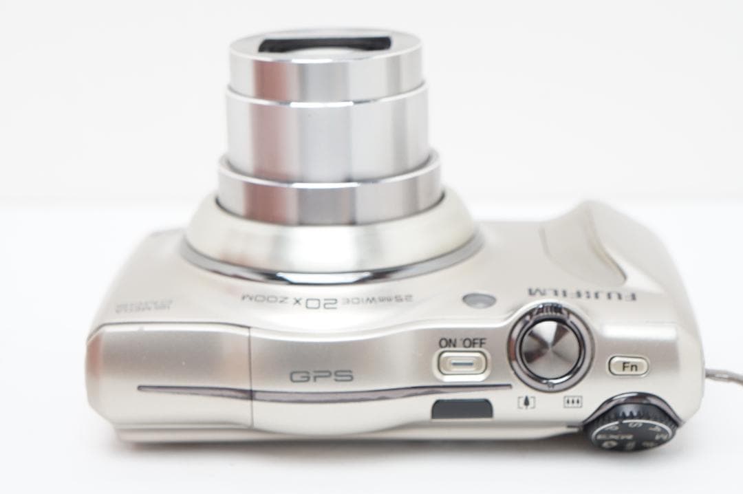 【ジャンク扱い】 FUJIFILM FinePix F770EXR ゴールド