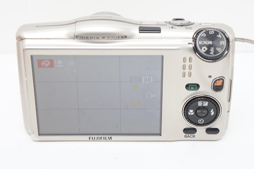 【ジャンク扱い】 FUJIFILM FinePix F770EXR ゴールド