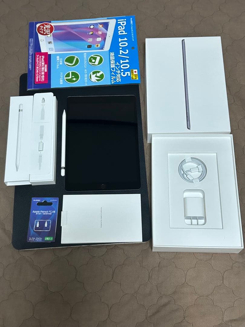 【超美品】iPad 第9世代 256GB Appleペン フルセット おまけ付き