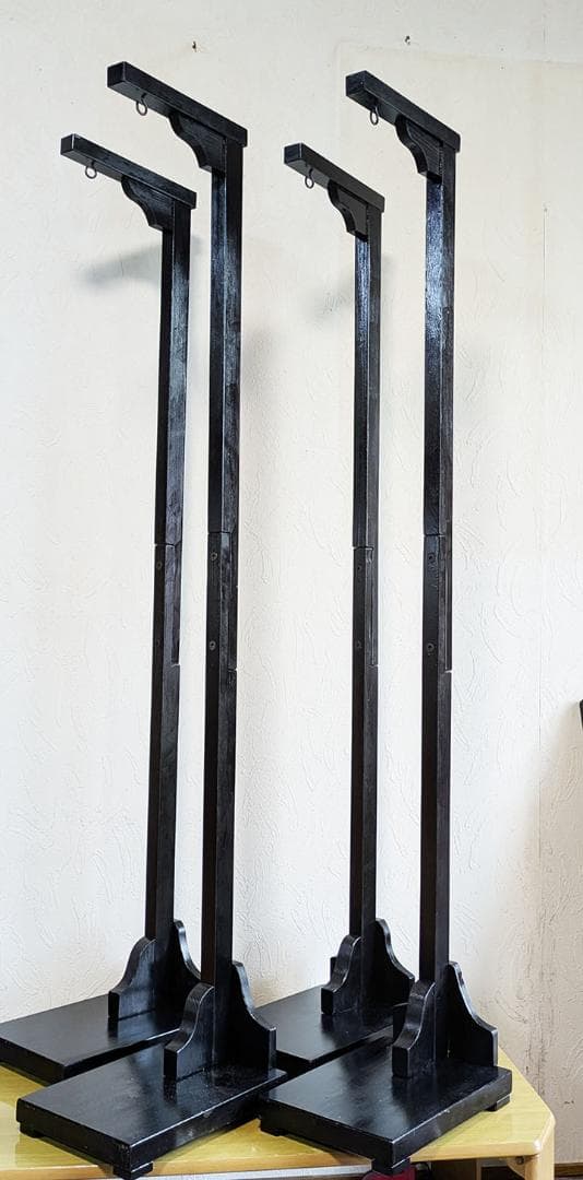 絹　全高で１２５ｃｍ　吊るし飾り台　４台