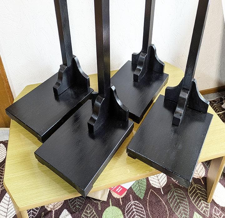 絹　全高で１２５ｃｍ　吊るし飾り台　４台