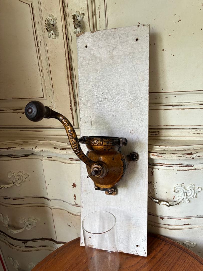 アンティーク　壁掛けコーヒーミル　グラインダー 本体のみ　金色100年　アメリカ