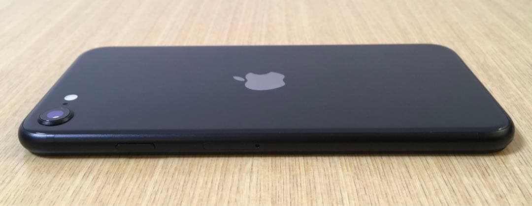 ジャンク品 iPhone SE 第2世代 128GB ブラック SIMフリー