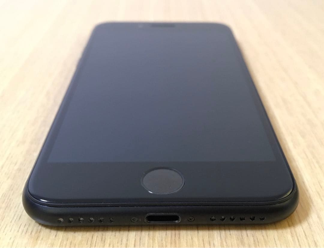 ジャンク品 iPhone SE 第2世代 128GB ブラック SIMフリー