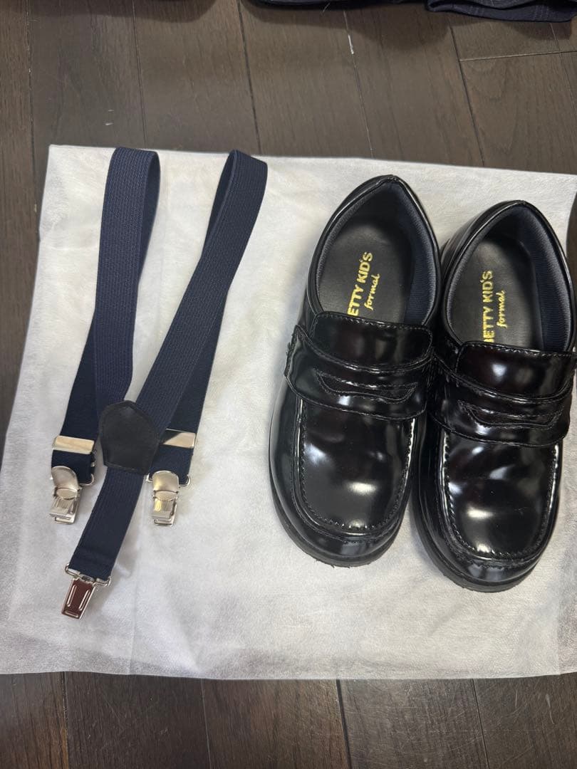 ★美品★ 男の子フォーマルスーツ　5点セット　120cm 靴•サスペンダーおまけ