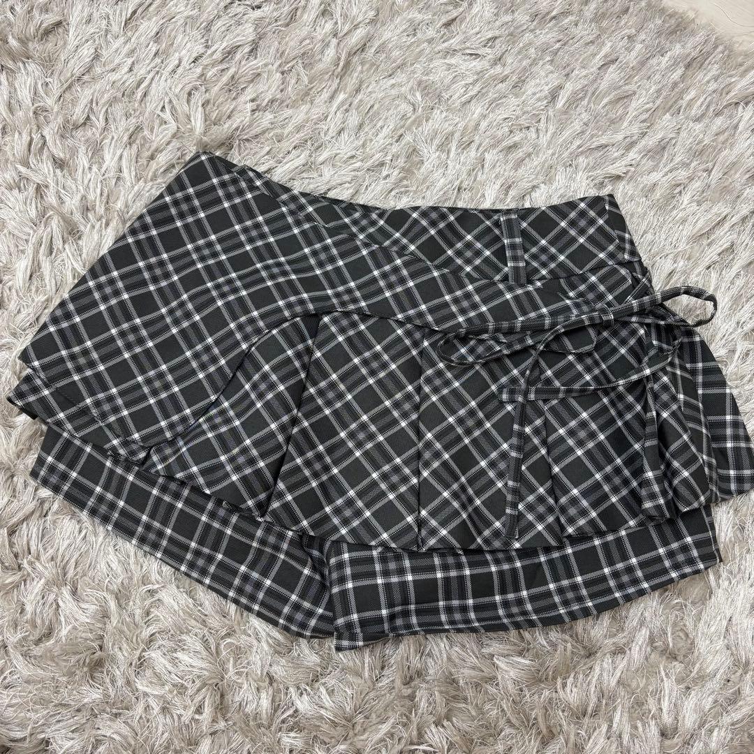 Darichリボンチェックノースリブラウス チェックスカートライクショートパンツ