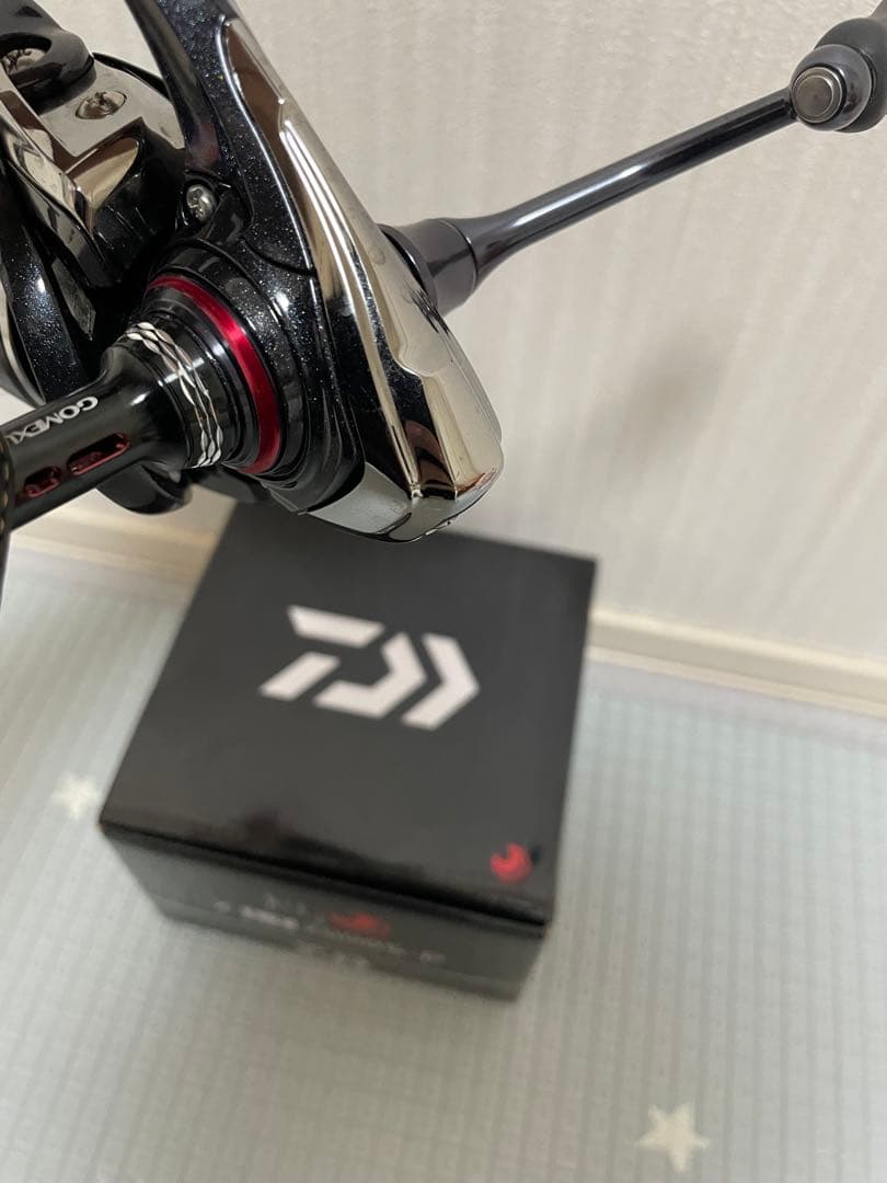 DAIWA 20月下美人xLT2000S-P peライン0.4号リールスタンド付