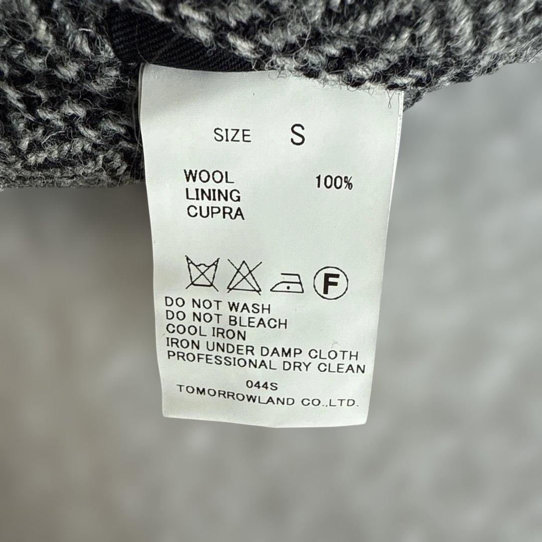 TOMORROWLANDジャケット