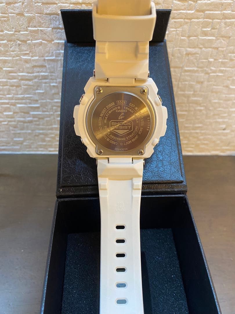 【極美品】GST-W300-7AJF G-SHOCK 電波ソーラー　ホワイト