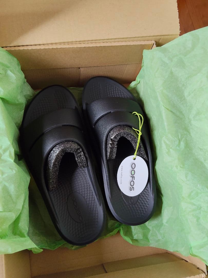 ウーフォス OOFOS Oomega Ooahh ウーメガ ウーアー ブラック